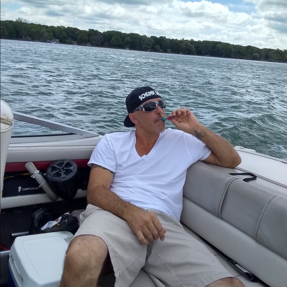 Meet your Posher, Jay